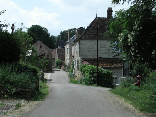 GrandeRueTharoiseau001.JPG