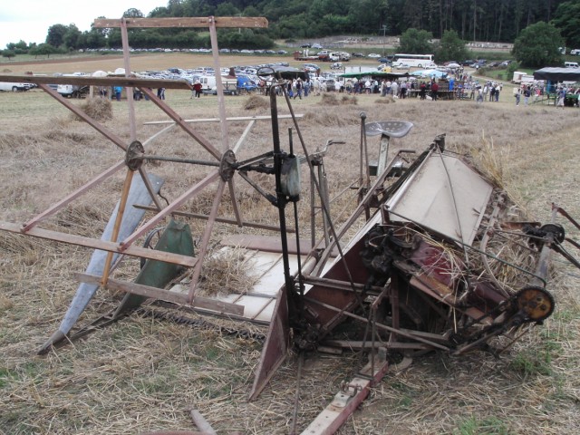 SaintPereFM122.jpg
